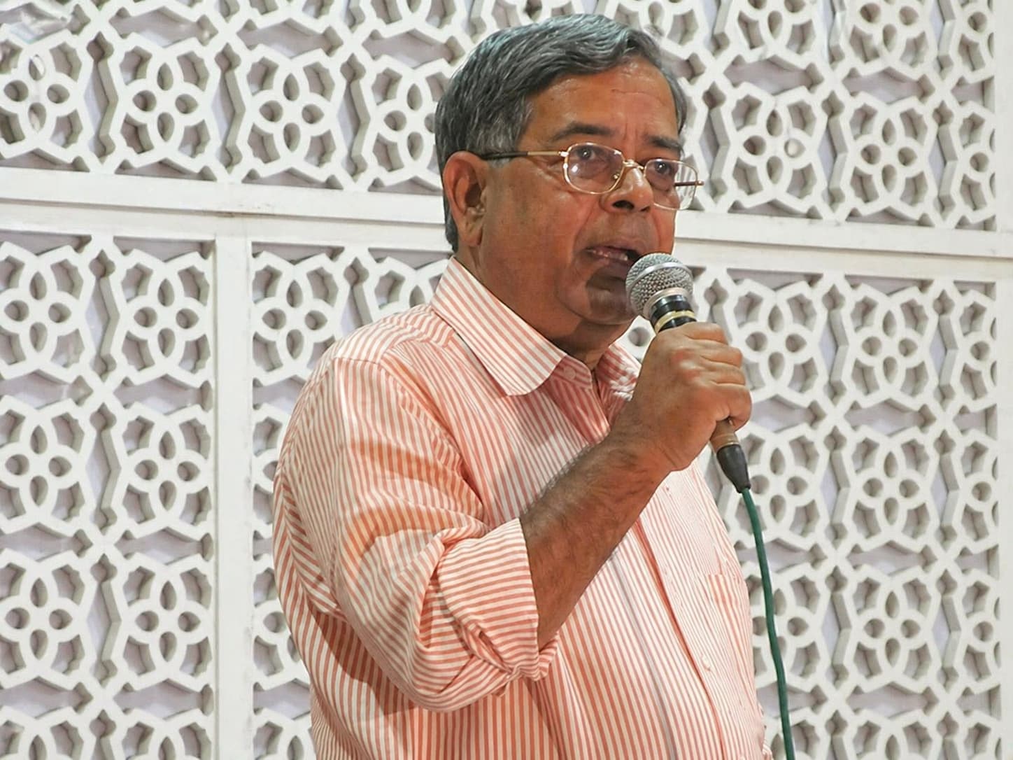 Dr. Vivek Deshpande