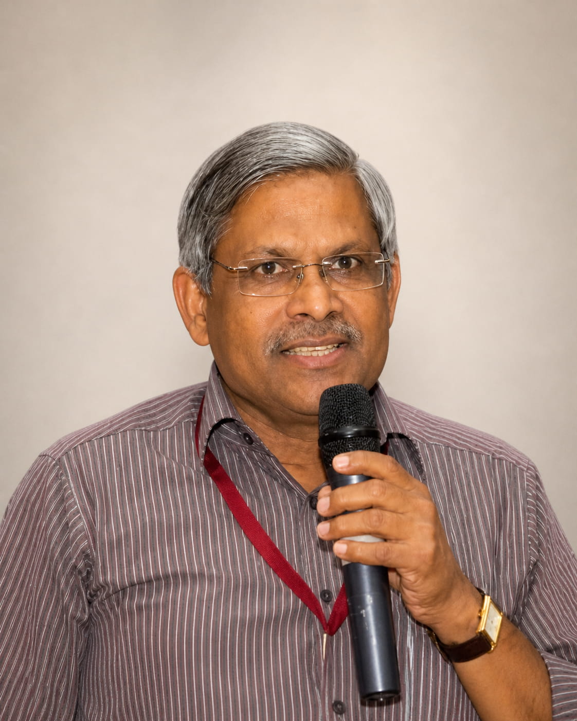 Dr. Arun Warkari